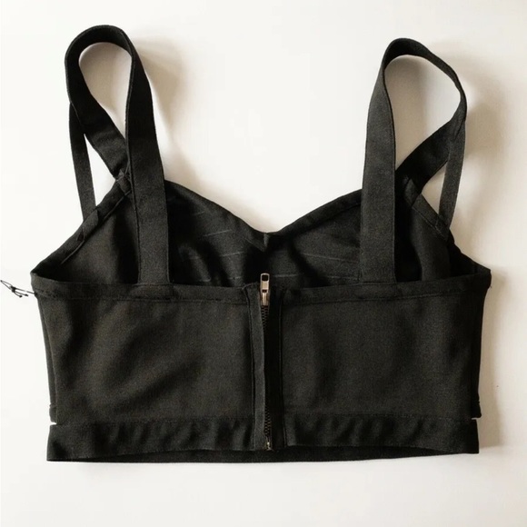 WOW Couture Black Crop Top Sizes 10 & 12 - Picture 2 of 4